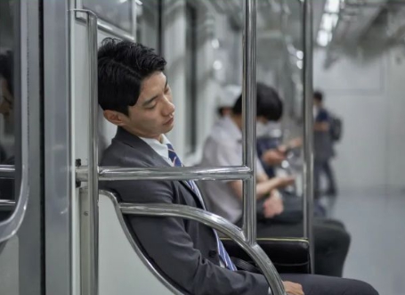 단풍보다 먼저 물드는 피로, 환절기 기허(氣虛) 이야기